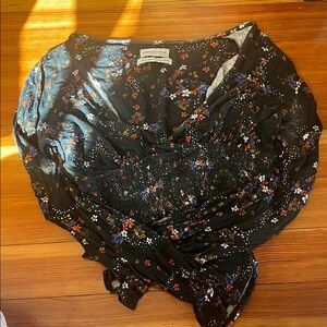 UO Smocked Floral Crop Top Blouse